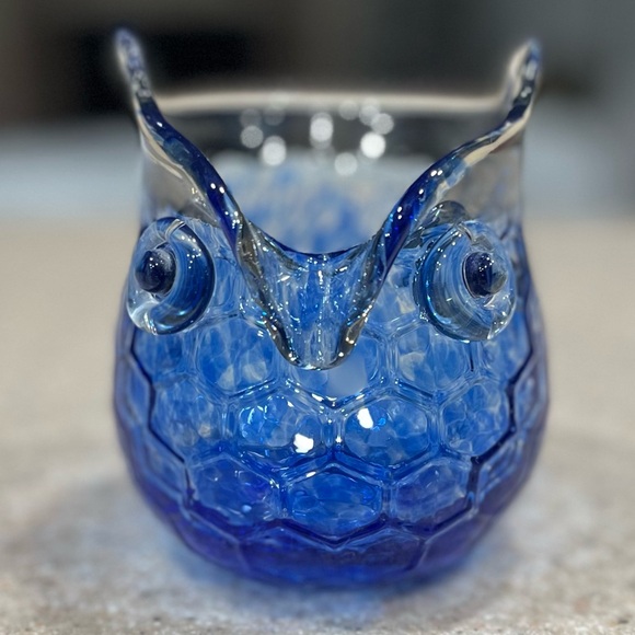 Vintage hand blown cobalt blue glass owl - Picture 6 of 13